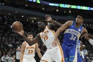 Antetokounmpo (34) a brillé face aux Hawks de Capela (15) KEYSTONE/AP/Morry Gash